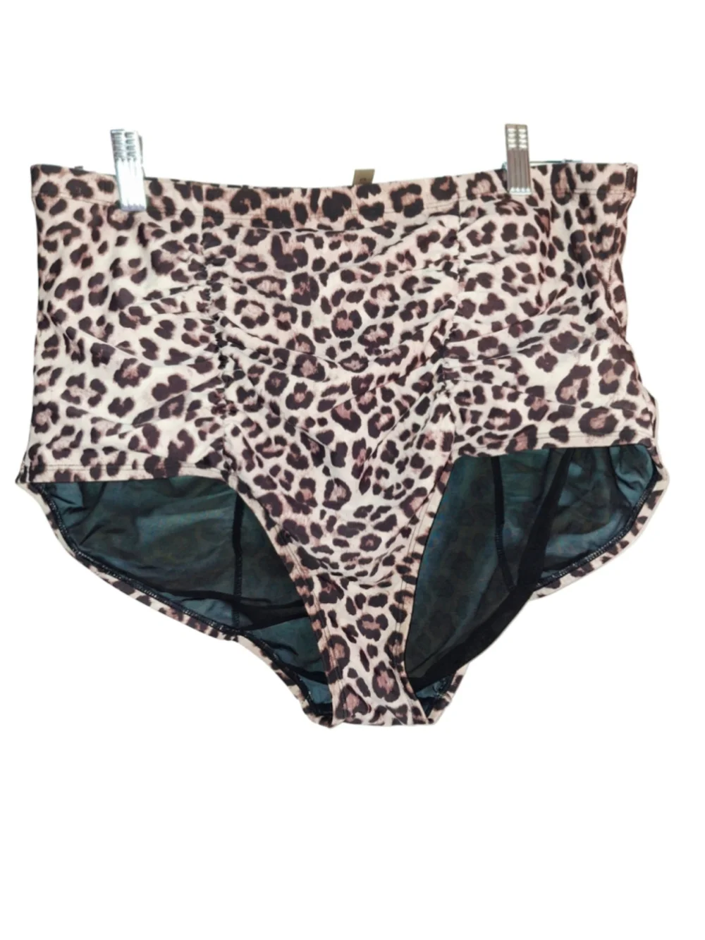 Torrid Plus Size 2X Leopard Print Bikini Swimsuit Set beachwear resortcore